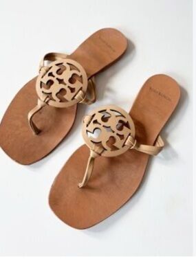 Tory Burch Miller Gold Logo Leather Thong Sandals Women’s Size 8.5
